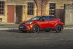 Toyota C-HR Hybrid Orange Edition 2019 года (UK)